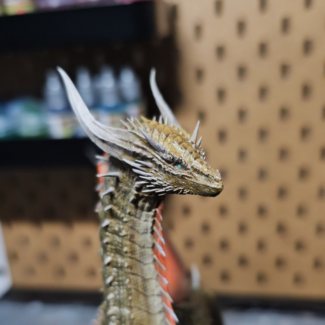 "The Golden" - Dragon's resin figurine 