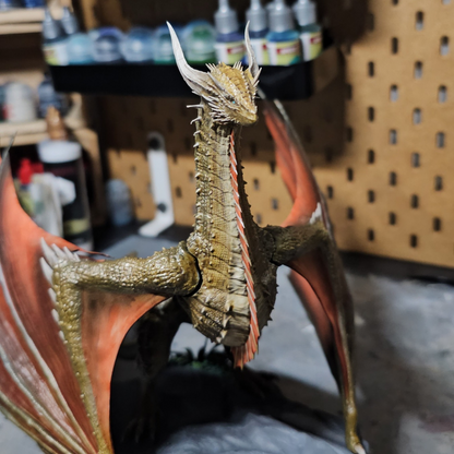 "The Golden" - Dragon's resin figurine 