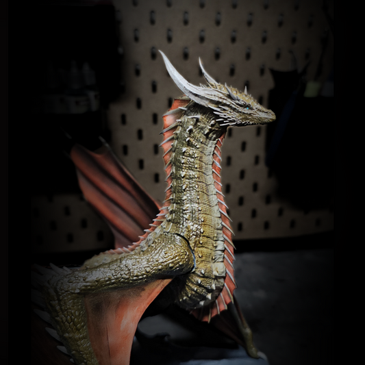 "The Golden" - Dragon's resin figurine 